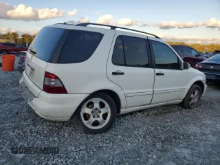 2005 Mercedes-Benz M-Class 3.7L with VIN 4JGAB57E35A524348, listed as a Copart auction lot 79720144 with 220,596 mi miles and Non Repairable. Bid and sale history available at carsss.com. Image 3.