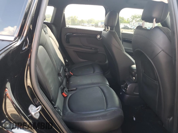 2019 MINI Countryman John Cooper Works with VIN WMZYV9C5XK3F02695, listed as a Copart auction lot 63736285 with 82,706 mi miles and Salvage title. Bid and sale history available at DreamBid. Image 10.
