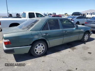 1993 Mercedes-Benz 400 with VIN WDBEA34E3PB937142, listed as a Copart auction lot 50444585 with 275,929 mi miles and Clean Title. Bid and sale history available at carsss.com. Image 3.