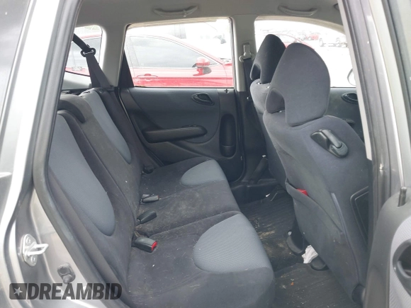2007 Honda Fit Sport with VIN JHMGD37697S040265, listed as a IAAI auction lot 42130310 with 127,906 mi miles. Bid and sale history available at carsss.com. Image 8.