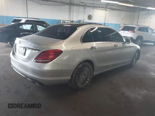 2015 Mercedes-Benz C 300 Luxury with VIN 55SWF4KB1FU087558, listed as a IAAI auction lot 41904253 with 82,901 mi miles and . Bid and sale history available at carsss.com. Image 4.