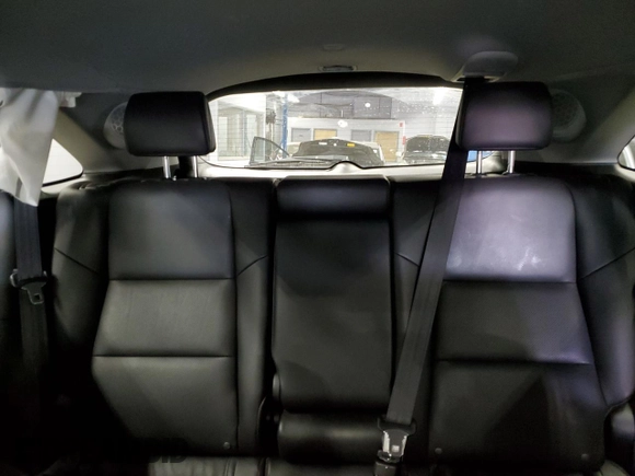 2017 Acura RDX Technology with VIN 5J8TB4H56HL031327, listed as a Copart auction lot 55876625 with 60,985 mi miles and Salvage title. Bid and sale history available at DreamBid. Image 10.