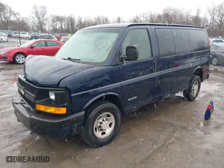 2006 Chevrolet Express Passenger with VIN 1GAHG35U361153432, listed as a IAAI auction lot 41593860 with 160,774 mi miles. Bid and sale history available at carsss.com. Image 17.