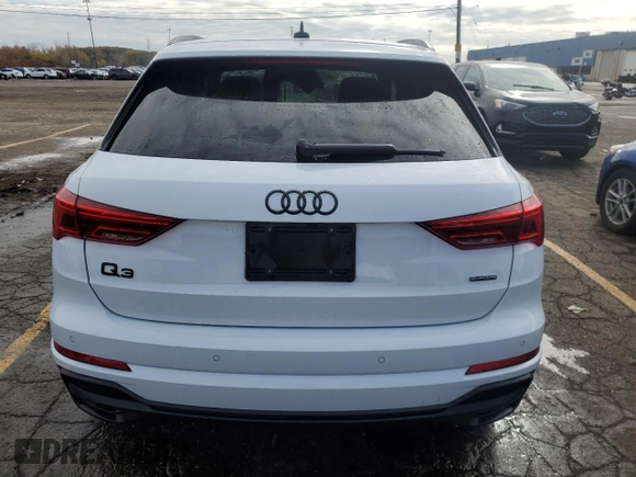 2022 Audi Q3 S line Premium Plus with VIN WA1EECF31N1058219, listed as a Copart auction lot 77456494 with 38,874 mi miles and Salvage Title. Bid and sale history available at carsss.com. Image 6.