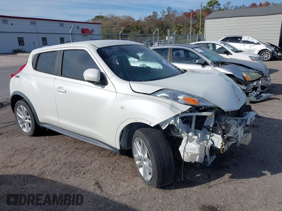 2014 Nissan Juke S with VIN JN8AF5MR7ET356853, listed as a IAAI auction lot 41374019 with Not Provided miles. Bid and sale history available at carsss.com. Image 1.