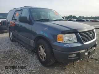 2004 Ford Expedition Special Service z VIN 1FMPU16L94LB69623, wystawiony jako Copart lot #83747874 z przebiegiem Nie podano mil oraz Szkoda całkowita • Salvage title. Historia ofert i sprzedaży dostępna na DreamBid. Obrazek 4.