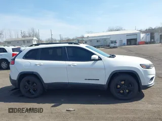 2019 Jeep Cherokee Latitude Plus with VIN 1C4PJMLBXKD472248, listed as a IAAI auction lot 41784836 with 71,643 mi miles and . Bid and sale history available at DreamBid. Image 13.