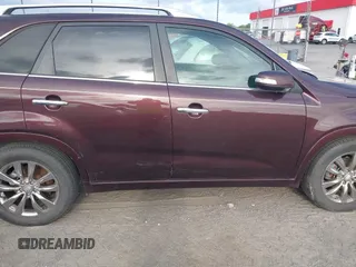 2011 Kia Sorento SX with VIN 5XYKW4A28BG127753, listed as a IAAI auction lot 42033754 with 163,470 mi miles. Bid and sale history available at carsss.com. Image 16.