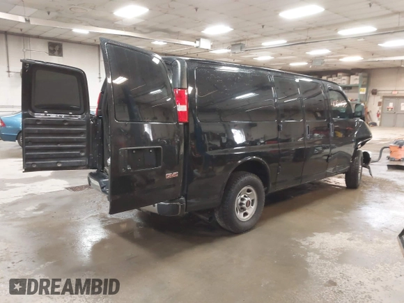 2019 GMC Savana Cargo z VIN 1GTW7AFG3K1152819, wystawiony jako IAAI lot #40154108 z przebiegiem 137 931 mil mil oraz . Historia ofert i sprzedaży dostępna na DreamBid. Obrazek 4.