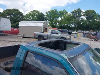 1996 Nissan Frontier XE с VIN 1N6SD11S2TC373561, выставлен на аукционе IAAI как лот 42512240 с пробегом 253 217 миль миль и . История ставок и продаж доступна на DreamBid. Изображение 6.