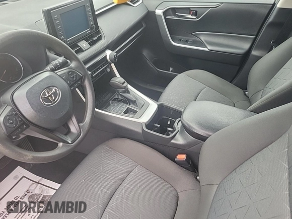 2022 Toyota RAV4 XLE with VIN 2T3P1RFV5NC282921, listed as a IAAI auction lot 42840420 with 43,470 mi miles and . Bid and sale history available at DreamBid. Image 6.