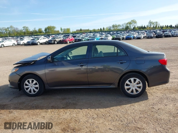 2010 Toyota Corolla z VIN 1NXBU4EE1AZ291154, wystawiony jako IAAI lot #42225867 z przebiegiem 132 425 mil mil oraz . Historia ofert i sprzedaży dostępna na DreamBid. Obrazek 14.