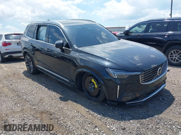 2025 Volvo XC90 Plus with VIN YV4062PB3S1366904, listed as a IAAI auction lot 42651118 with 10,380 mi miles and . Bid and sale history available at DreamBid. Image 1.