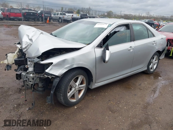 2013 Toyota Camry L with VIN 4T1BF1FK2DU649556, listed as a IAAI auction lot 41949078 with 1 mi miles. Bid and sale history available at carsss.com. Image 17.
