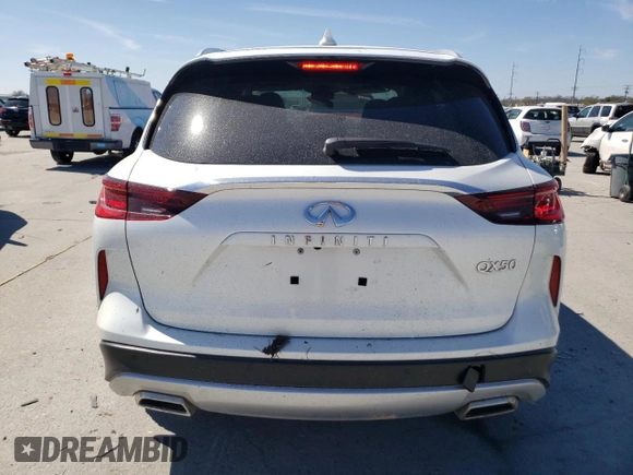 2024 Infiniti QX50 Luxe z VIN 3PCAJ5BA6RF104043, wystawiony jako Copart lot #46546785 z przebiegiem 13 276 mil mil oraz Szkoda całkowita • Salvage title. Historia ofert i sprzedaży dostępna na DreamBid. Obrazek 6.