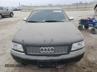 2001 Audi S8 z VIN WAUGU54DX1N012557, wystawiony jako Copart lot #85378574 z przebiegiem 102 562 mil mil oraz Tytuł czysty. Historia ofert i sprzedaży dostępna na DreamBid. Obrazek 5.