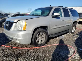 2007 GMC Yukon XL SLT with VIN 1GKFC16J77J256006, listed as a Copart auction lot 88072205 with 254,734 mi miles and Salvage Title. Bid and sale history available at carsss.com. Image 1.