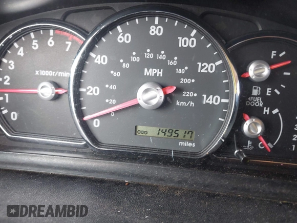 2008 Mitsubishi Endeavor SE with VIN 4A4MN31SX8E043871, listed as a IAAI auction lot 41683168 with 149,517 mi miles. Bid and sale history available at carsss.com. Image 7.