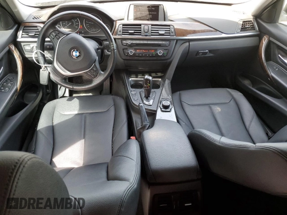 2015 BMW 3 Series 328i with VIN WBA3C1C54FK121402, listed as a Copart auction lot 50267995 with 43,994 mi miles and Salvage Title. Bid and sale history available at carsss.com. Image 8.