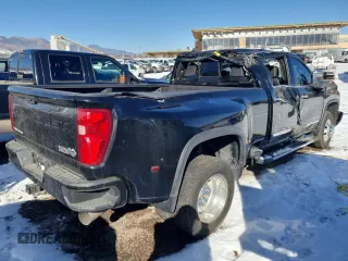 2024 Chevrolet Silverado 3500HD High Country with VIN 1GC4YVEY8RF110830, listed as a Copart auction lot 42231295 with 94,035 mi miles and Salvage title. Bid and sale history available at DreamBid. Image 3.