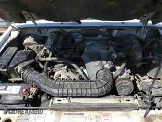 1994 Ford Explorer Eddie Bauer with VIN 1FMDU34X2RUD82466, listed as a Copart auction lot 52698855 with 263,709 mi miles and Salvage title. Bid and sale history available at DreamBid. Image 12.