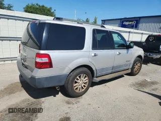 2007 Ford Expedition XLT with VIN 1FMFU15507LA51463, listed as a Copart auction lot 63819155 with 252,641 mi miles and Clean title. Bid and sale history available at DreamBid. Image 3.
