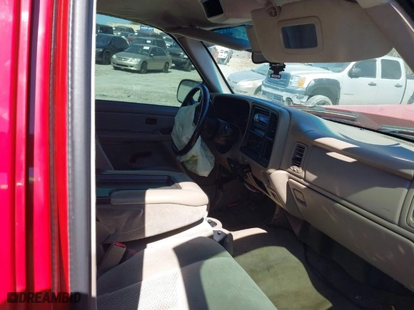 2006 Chevrolet Silverado 1500 LT1 with VIN 2GCEC13T961147780, listed as a IAAI auction lot 41652426 with 133,642 mi miles. Bid and sale history available at carsss.com. Image 5.