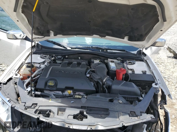 2012 Lincoln MKZ with VIN 3LNHL2GC1CR828063, listed as a Copart auction lot 61463005 with 91,632 mi miles and Salvage title. Bid and sale history available at DreamBid. Image 11.