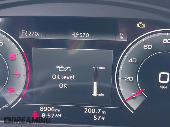 2024 Audi Q5 Premium Plus z VIN WA1BBAFY9R2044435, wystawiony jako IAAI lot #41210271 z przebiegiem 8 906 mil mil oraz . Historia ofert i sprzedaży dostępna na DreamBid. Obrazek 15.