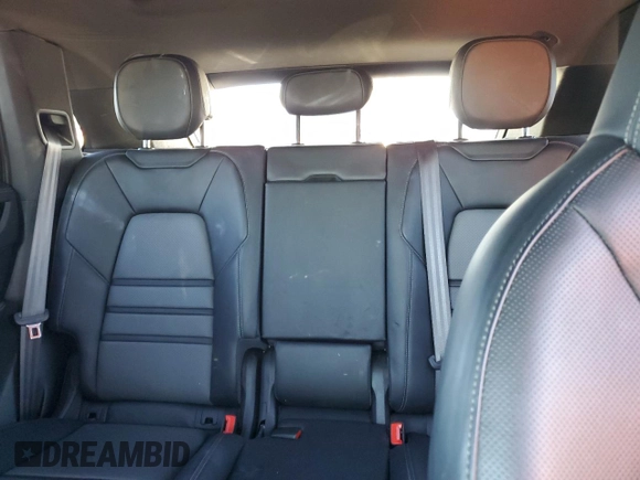 2019 Porsche Cayenne E-Hybrid with VIN WP1AE2AY7KDA50488, listed as a Copart auction lot 62614494 with 48,366 mi miles and Salvage title. Bid and sale history available at DreamBid. Image 10.