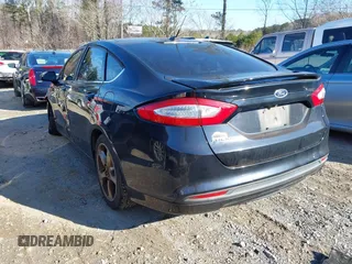 2016 Ford Fusion S with VIN 3FA6P0G74GR261768, listed as a IAAI auction lot 41260069 with 91,840 mi miles. Bid and sale history available at carsss.com. Image 3.