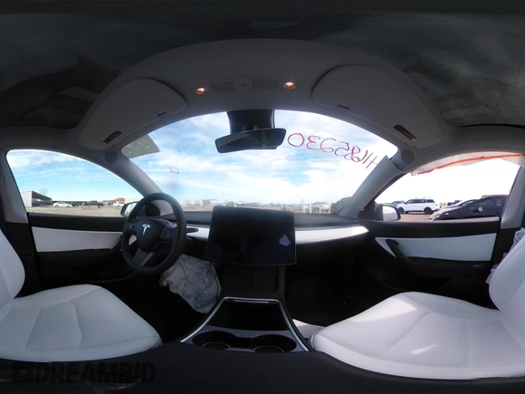 2021 Tesla Model Y Performance z VIN 5YJYGDEF8MF245641, wystawiony jako IAAI lot #41685230 z przebiegiem 25 903 mil mil oraz . Historia ofert i sprzedaży dostępna na DreamBid. Obrazek 19.