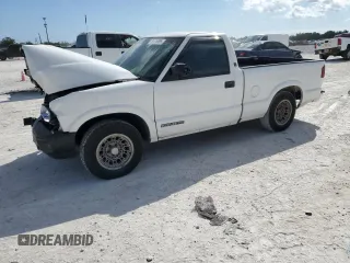 1999 GMC Sonoma z VIN 1GTCS1444X8529134, wystawiony jako Copart lot #50126995 z przebiegiem Nie podano mil oraz Nie do naprawy • Non repairable. Historia ofert i sprzedaży dostępna na DreamBid. Obrazek 1.