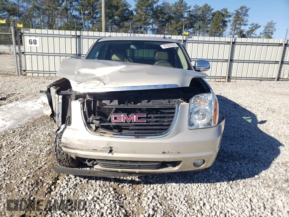 2014 GMC Yukon XL SLT with VIN 1GKS1KE00ER170750, listed as a Copart auction lot 87835255 with 148,276 mi miles and Salvage Title. Bid and sale history available at carsss.com. Image 5.