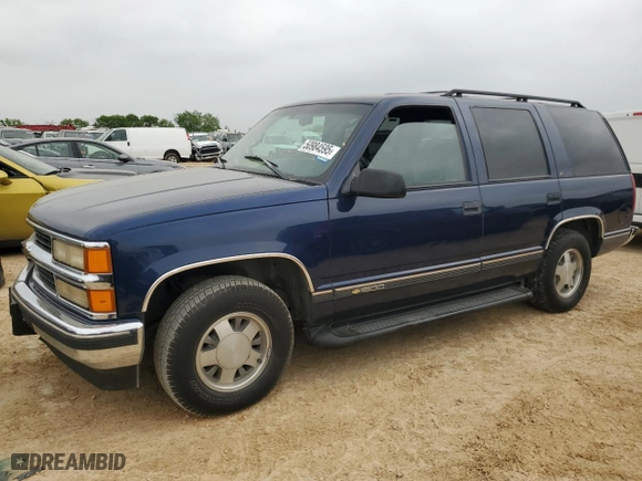 1996 Chevrolet Tahoe Limited with VIN 1GNEC13R3TJ330329, listed as a Copart auction lot 50984595 with 363,240 mi miles and Salvage Title. Bid and sale history available at carsss.com. Image 1.