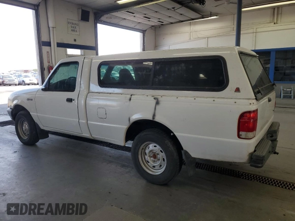 2000 Ford Ranger XL with VIN 1FTYR10C2YPB63860, listed as a Copart auction lot 65560005 with 124,721 mi miles and Clean title. Bid and sale history available at DreamBid. Image 2.