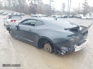 2019 Chevrolet Camaro 1SS with VIN 1G1FE1R79K0112888, listed as a IAAI auction lot 41028075 with 1 mi miles. Bid and sale history available at carsss.com. Image 14.