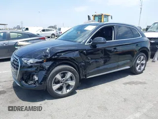 2023 Audi Q5 Premium with VIN WA1ABAFY2P2132364, listed as a IAAI auction lot 42272904 with 20,326 mi miles and . Bid and sale history available at DreamBid. Image 18.
