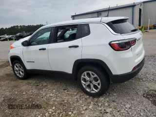 2025 Jeep Compass Sport with VIN 3C4NJDAN6ST505776, listed as a Copart auction lot 57025185 with 9,180 mi miles and Salvage title. Bid and sale history available at DreamBid. Image 2.