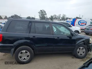2005 Honda Pilot EX-L с VIN 2HKYF18565H566536, выставлен на аукционе IAAI как лот 42283758 с пробегом 131 630 миль миль и . История ставок и продаж доступна на DreamBid. Изображение 13.