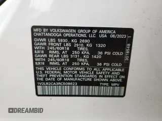 2024 Volkswagen Atlas SE z VIN 1V2LR2CA3RC508623, wystawiony jako Copart lot #51422935 z przebiegiem 16 382 mil mil oraz Szkoda całkowita • Salvage title. Historia ofert i sprzedaży dostępna na DreamBid. Obrazek 15.