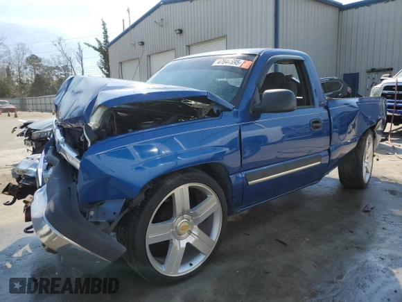2004 Chevrolet Silverado 1500 Work Truck with VIN 1GCEC14T04Z220196, listed as a Copart auction lot 47044695 with 285,083 mi miles and Non Repairable. Bid and sale history available at carsss.com. Image 1.