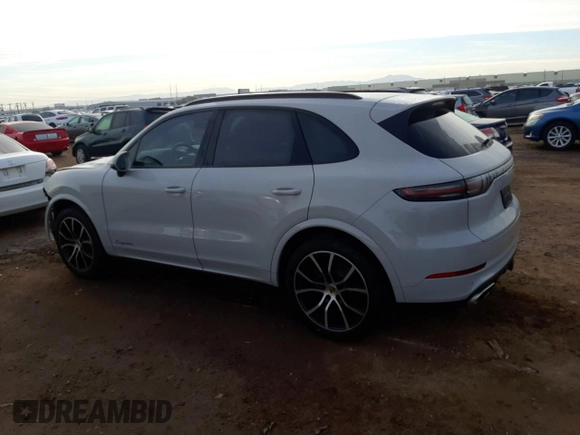 2020 Porsche Cayenne z VIN WP1AA2AY1LDA10064, wystawiony jako Copart lot #73385652 z przebiegiem 14 048 mil mil oraz . Historia ofert i sprzedaży dostępna na DreamBid. Obrazek 2.