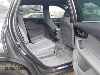 2019 Audi Q7 Premium Plus с VIN WA1LAAF7XKD020928, выставлен на аукционе IAAI как лот 41830260 с пробегом 91 157 миль миль и . История ставок и продаж доступна на DreamBid. Изображение 8.