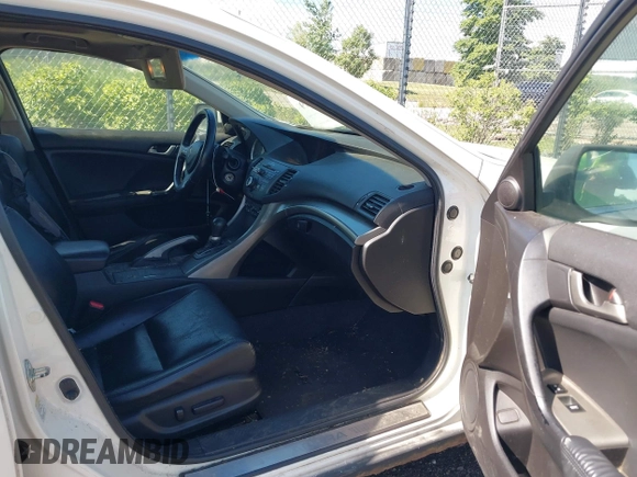 2009 Acura TSX with VIN JH4CU26669C010373, listed as a IAAI auction lot 42621819 with Not provided miles and . Bid and sale history available at DreamBid. Image 5.