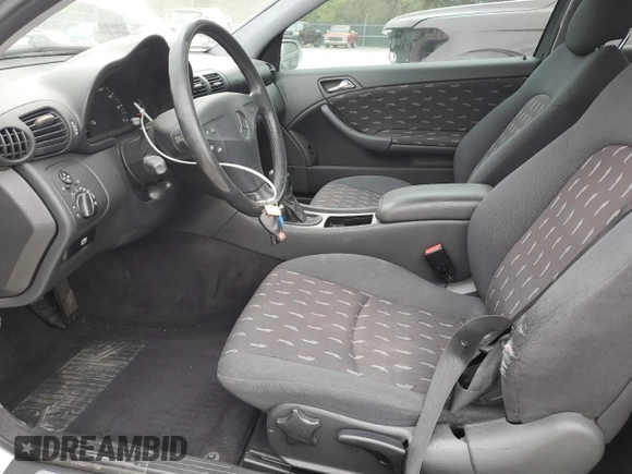 2003 Mercedes-Benz C 230 Kompressor with VIN WDBRN40J73A463100, listed as a Copart auction lot 52649185 with 150,604 mi miles and Clean title. Bid and sale history available at DreamBid. Image 7.