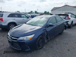 2017 Toyota Camry XLE with VIN 4T1BF1FK9HU656512, listed as a IAAI auction lot 39582213 with 89,550 mi miles. Bid and sale history available at carsss.com. Image 2.