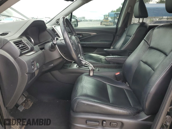 2017 Honda Pilot EX-L with VIN 5FNYF6H5XHB010939, listed as a Copart auction lot 59618625 with 178,375 mi miles and Salvage title. Bid and sale history available at DreamBid. Image 7.