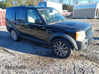 2008 Land Rover LR3 SE with VIN SALAE25498A447115, listed as a IAAI auction lot 41155332 with 198,571 mi miles. Bid and sale history available at carsss.com. Image 1.