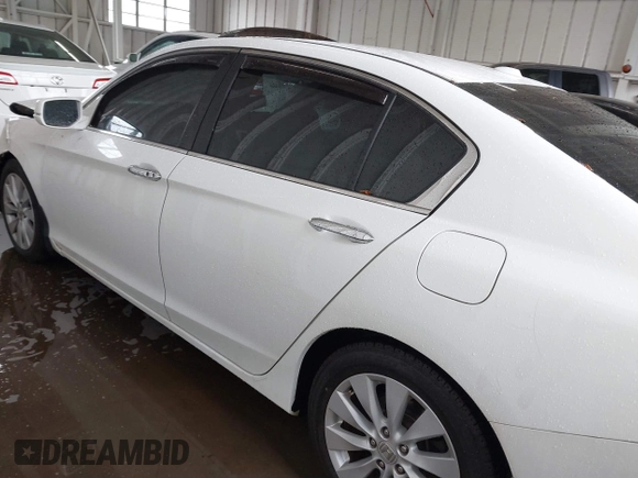 2015 Honda Accord EX-L with VIN 1HGCR2F87FA177483, listed as a IAAI auction lot 42230041 with 161,925 mi miles and . Bid and sale history available at DreamBid. Image 14.